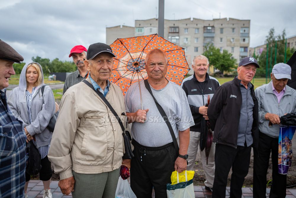 У День металурга у Світловодську відкрили пам’ятний знак з нагоди 60-річчя заводу чистих металів