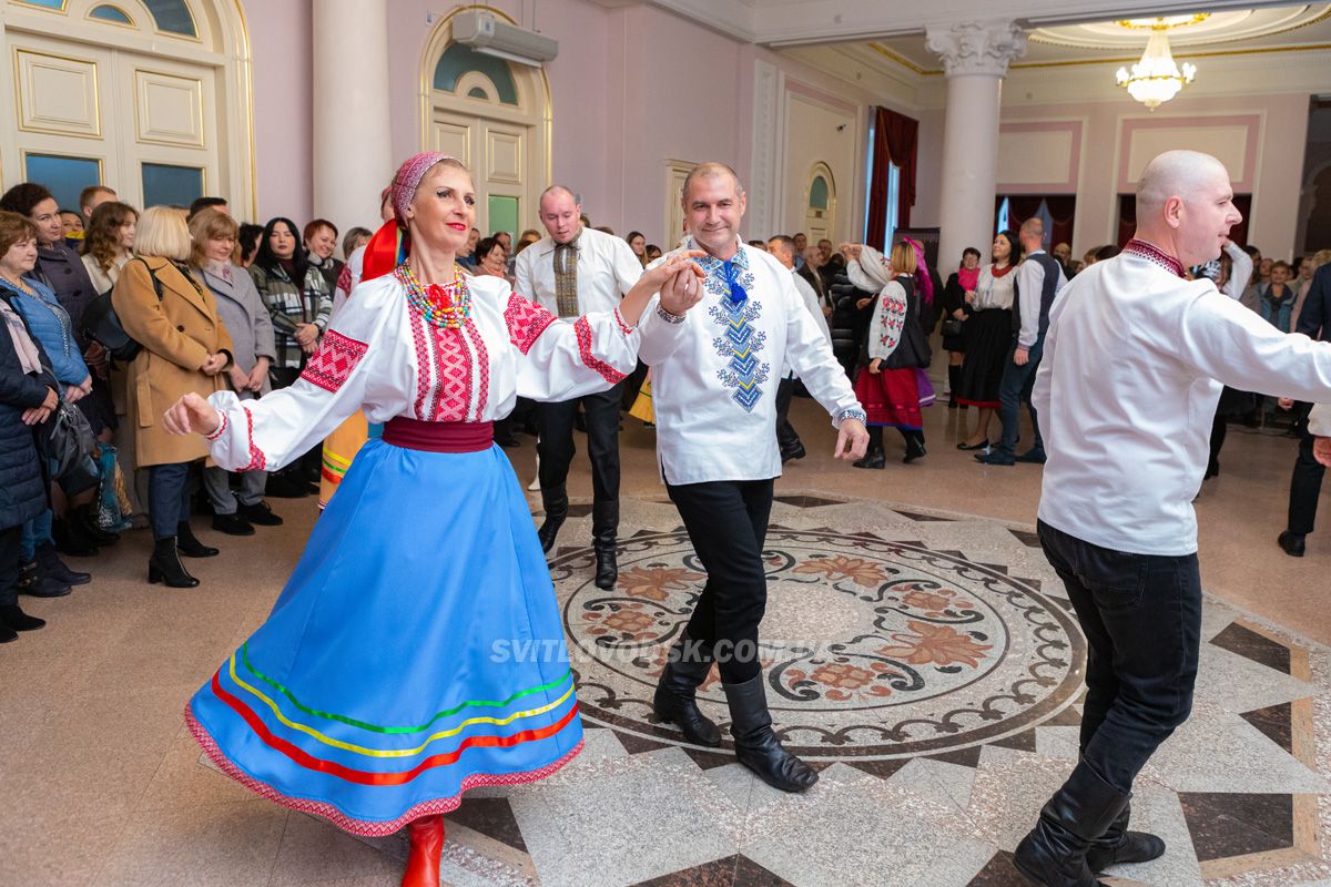 Мурал на честь Марка Кропивницького і прем’єра вистави «Бондарівна»