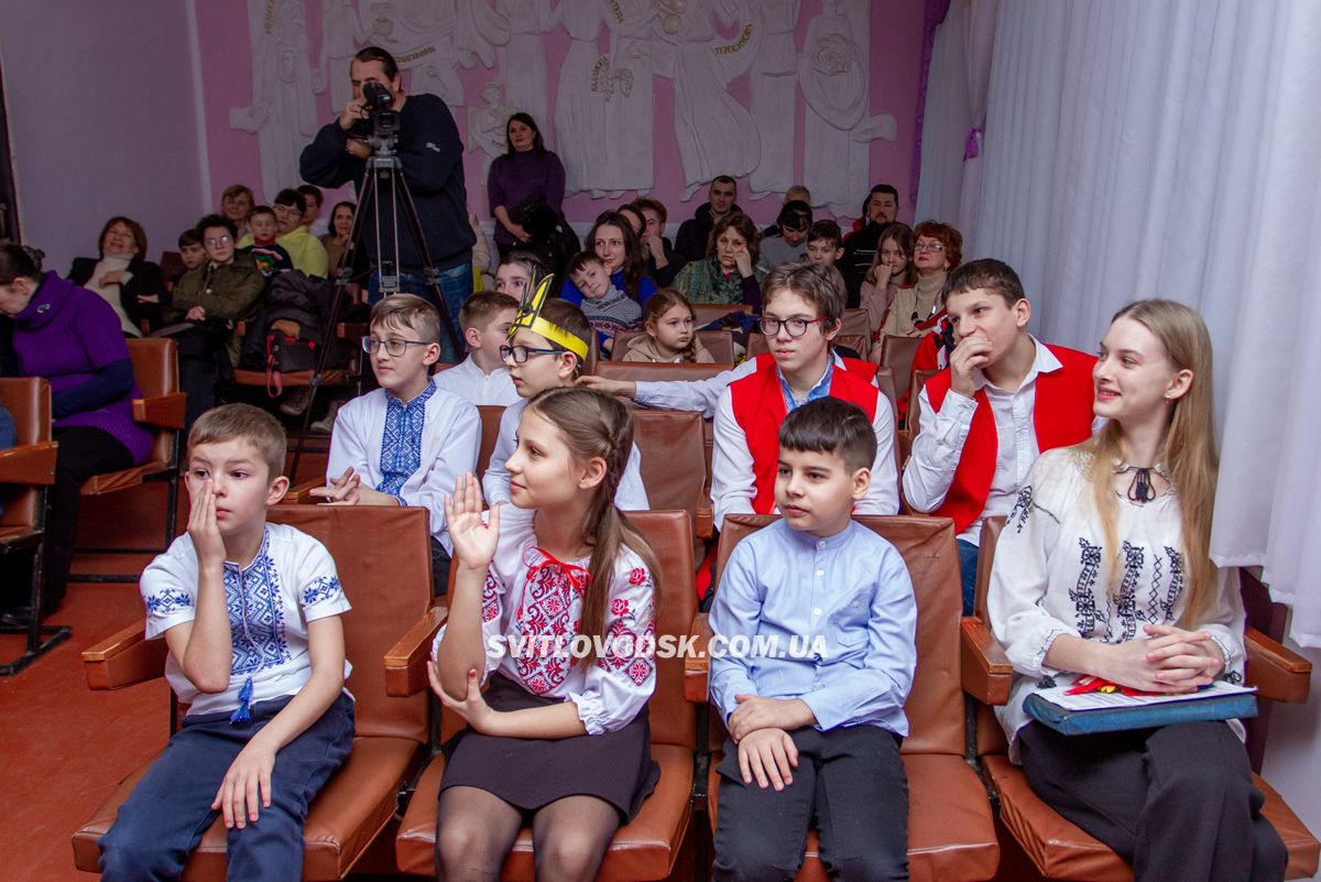 Патріотично-музична програма "Україна понад усе" у дитячій музичній школі