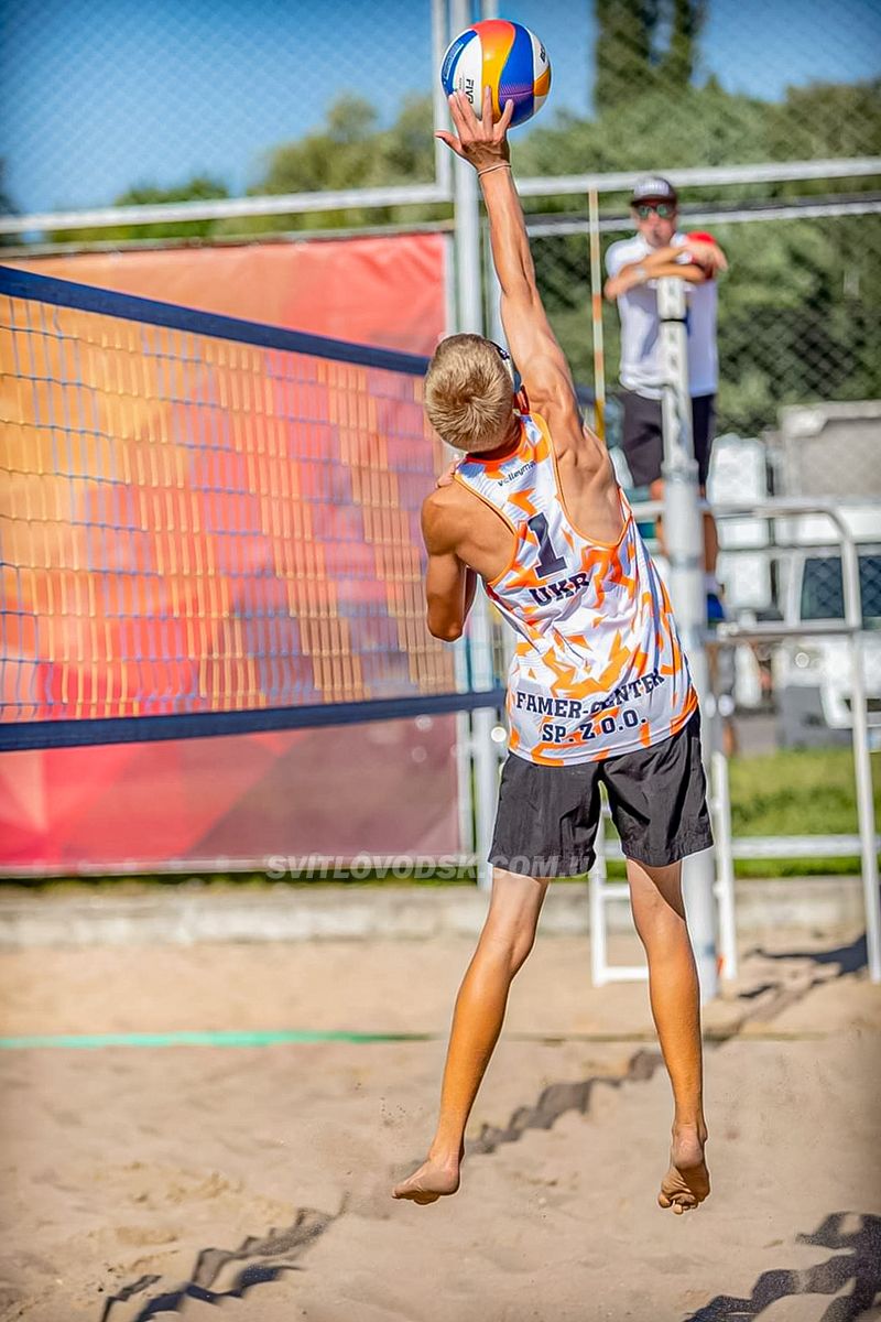 Світловодські волейболісти здобули V місце на чемпіонаті України 