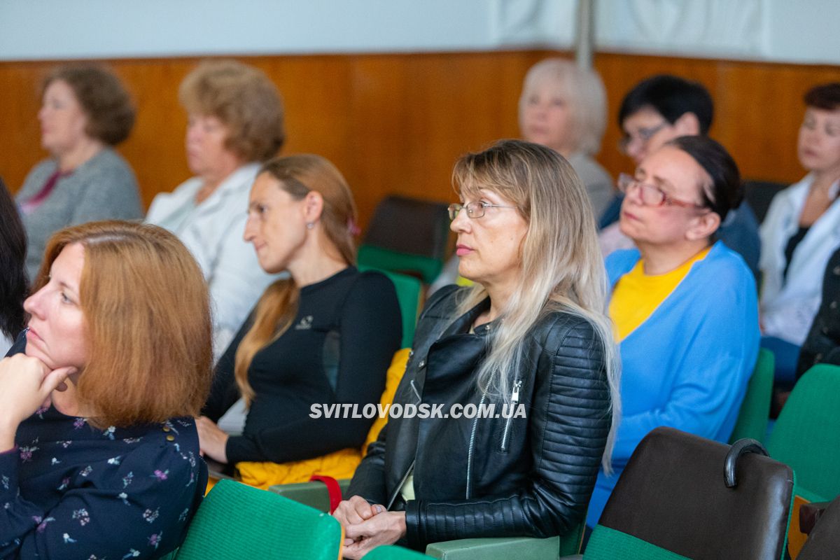 Депутати міської ради вчергове проігнорували вирішення важливих питань