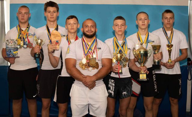 Шукаємо нових чемпіонів у нашу команду