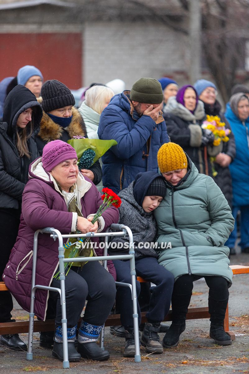 У Великій Андрусівці відкрили алею пам’яті героям