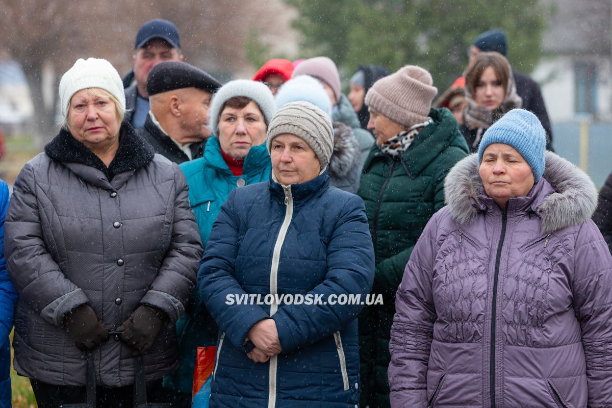 У Великій Андрусівці відкрили алею пам’яті героям