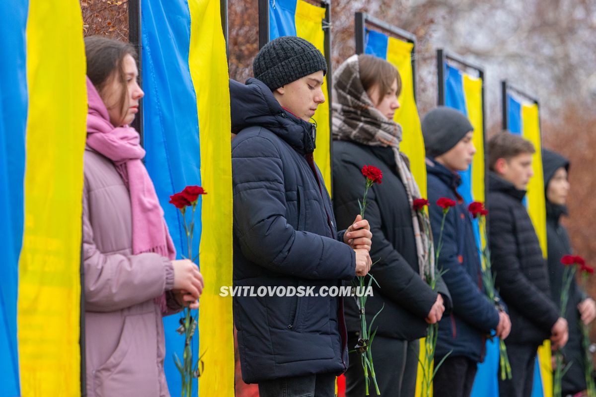 У Великій Андрусівці відкрили алею пам’яті героям