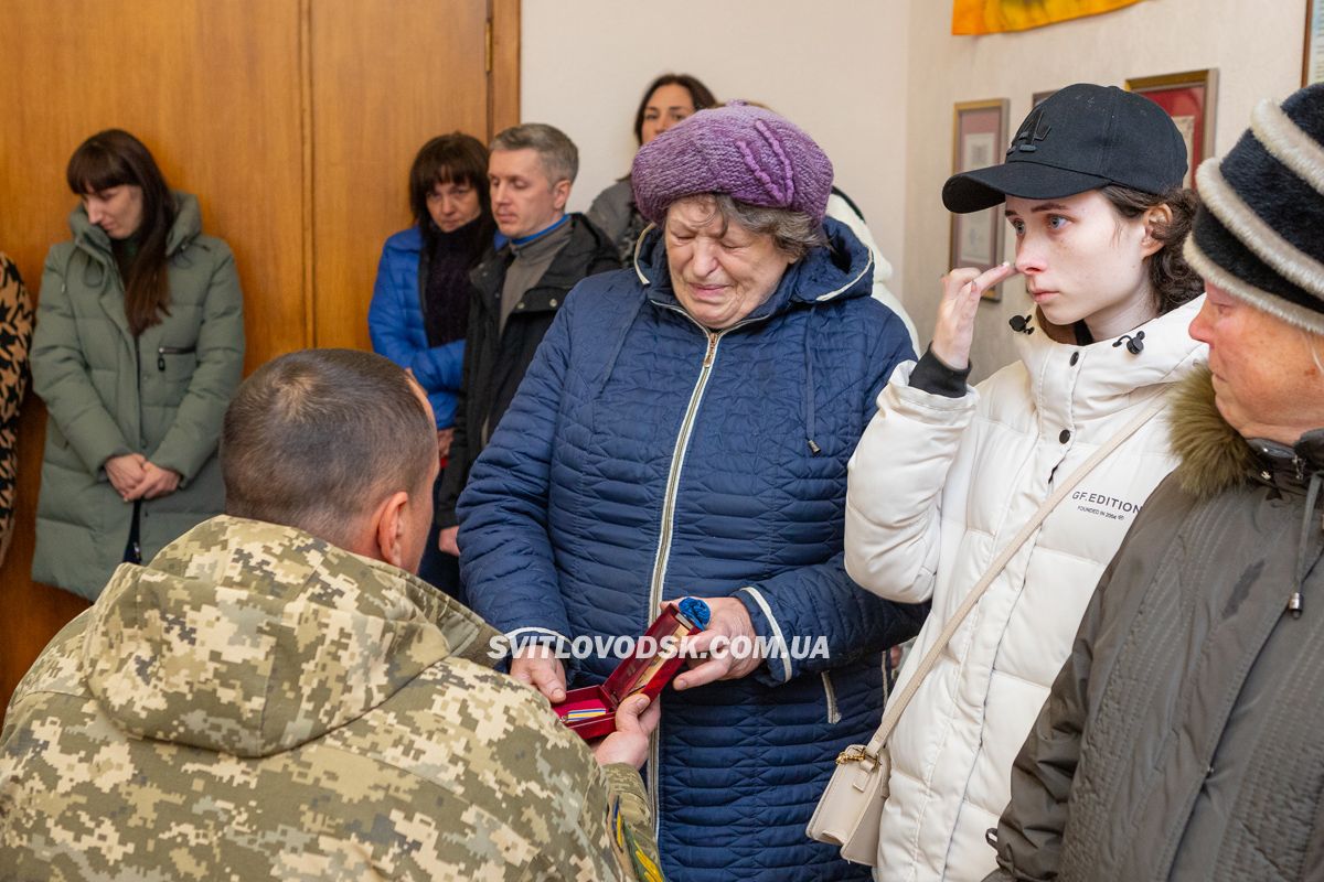 Ордени «За мужність» (посмертно) вручили рідним загиблих захисників України