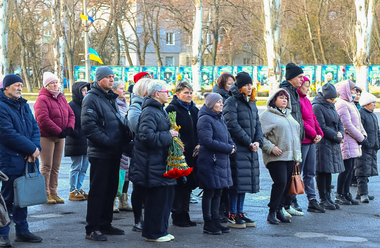 У Світловодську провели в останню земну дорогу захисника України Сергія Політенка