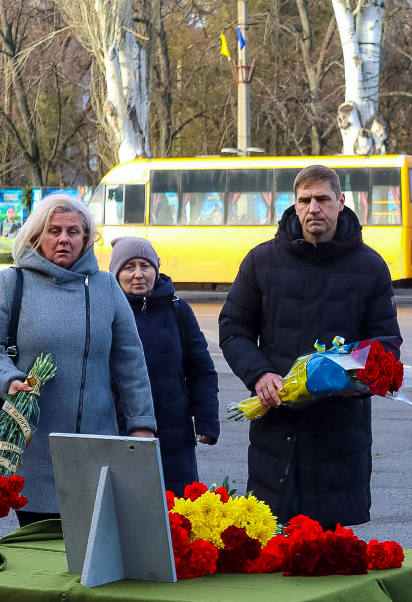 У Світловодську провели в останню земну дорогу захисника України Сергія Політенка