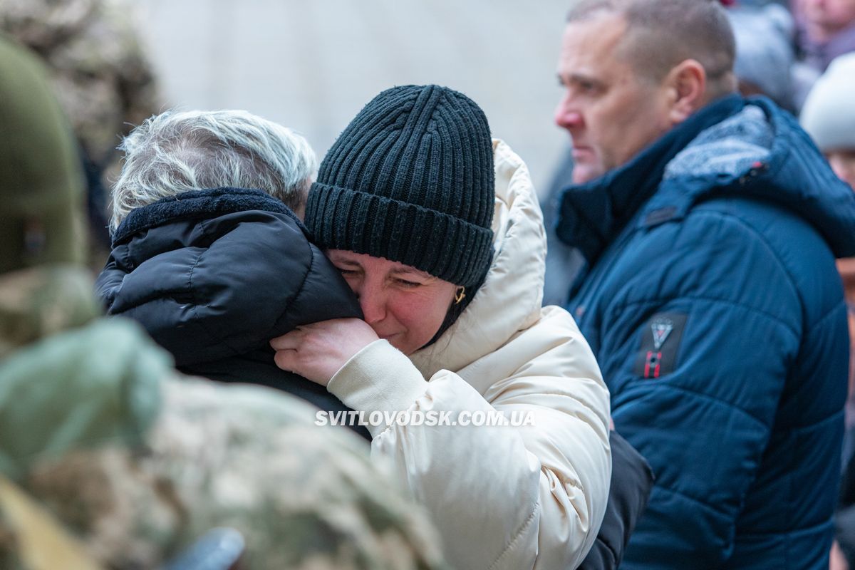 Власівська громада провела в останню земну дорогу Богдана Федорова