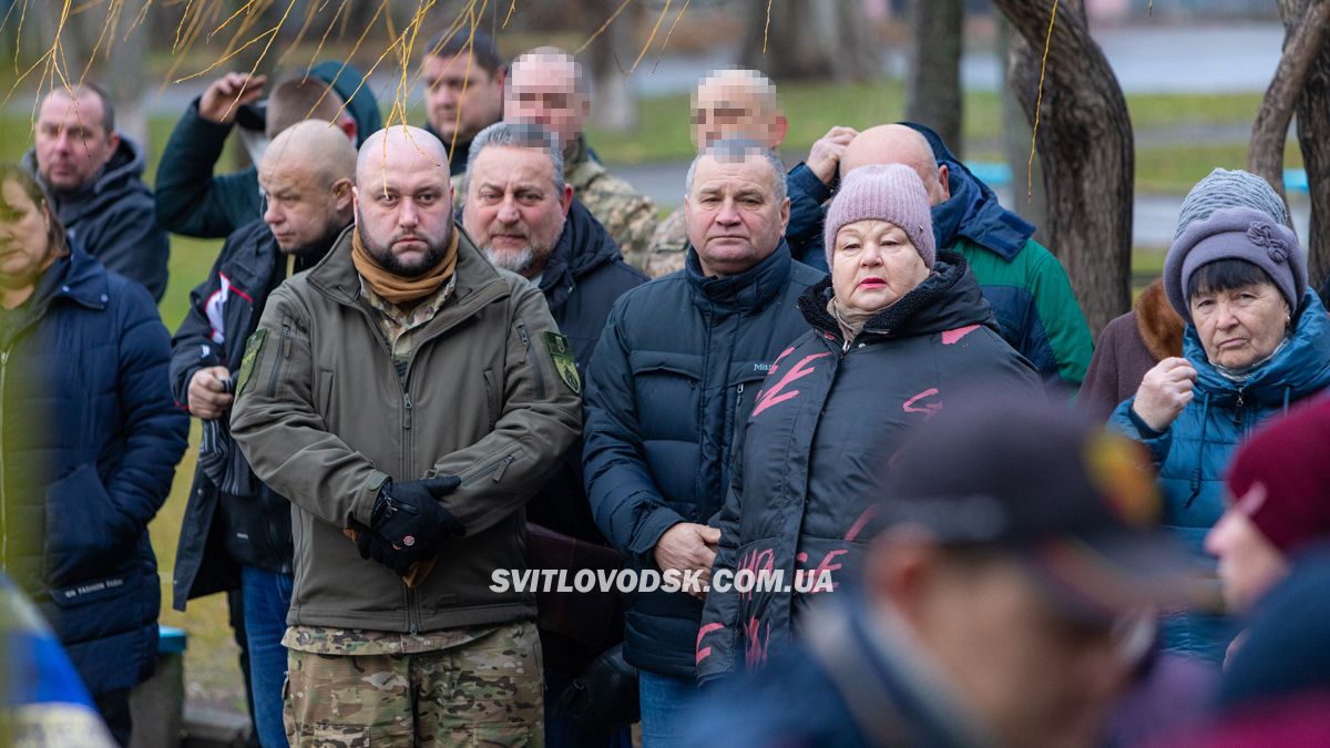 Власівська громада провела в останню земну дорогу Богдана Федорова