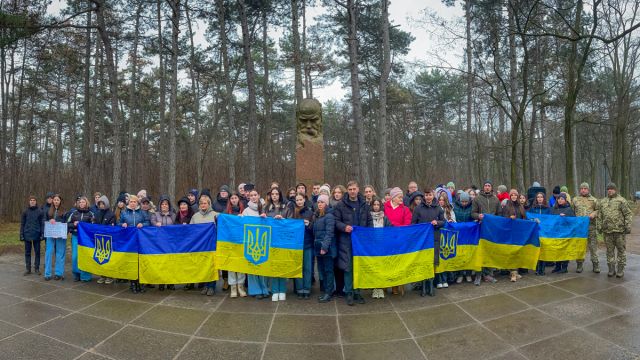 Урочистості до Дня Соборності України у Світловодську