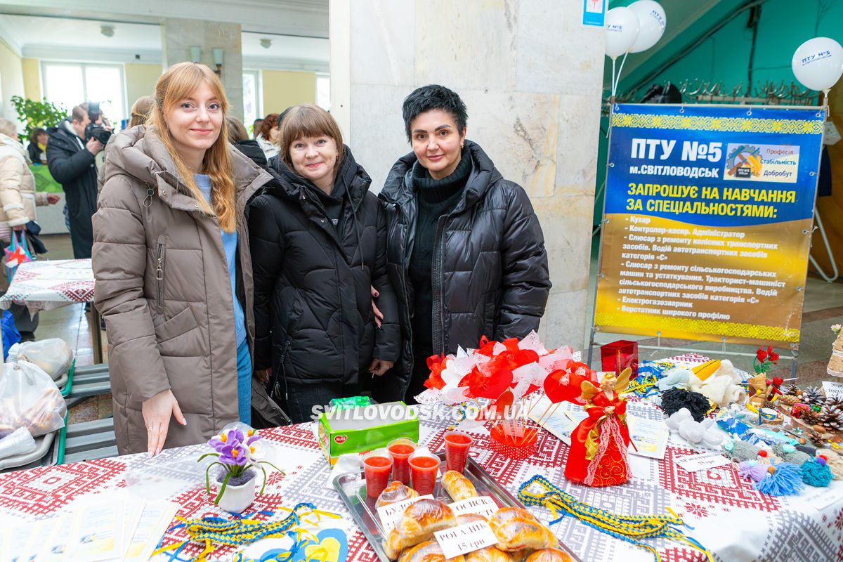 Пам’ять про Кузьму — у піснях і вчинках: у Світловодську відбувся благодійний концерт