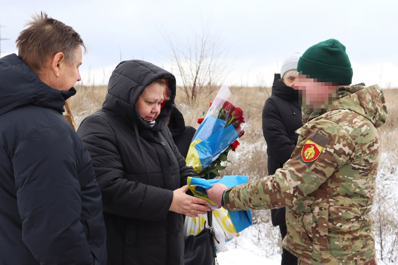 У Світловодську провели в останню путь захисника України Олексія Сухіну