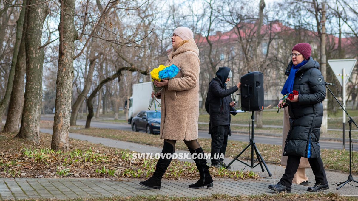 "Його благословенна правда слів дарує вічні зерна..."