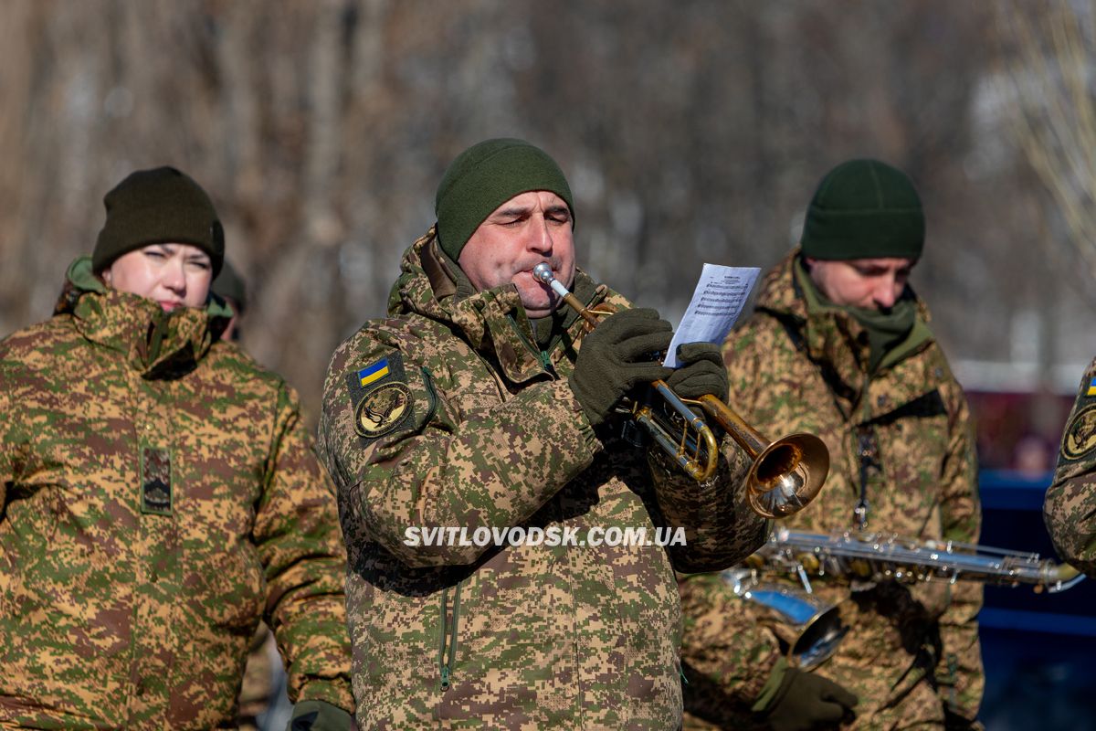 У Власівці попрощалися із захисником України Дмитром Скрипкою