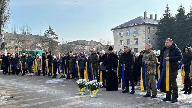 Національний день молитви у Світловодську: хвилина мовчання, спільна молитва та вшанування загиблих