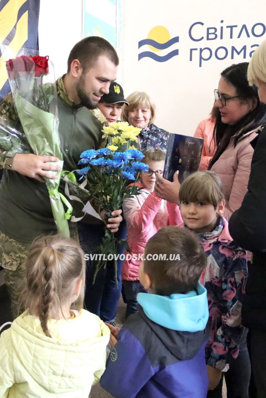 Владислава Зацепу нагороджено орденом «За мужність» ІІІ ступеня Владислава Зацепу нагороджено орденом «За мужність» ІІІ ступеня