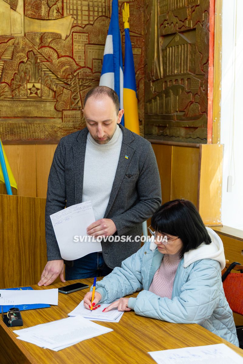 Світловодськ без міського голови: депутати припинили повноваження Андрія Маліцького Світловодськ без міського голови: депутати припинили повноваження Андрія Маліцького