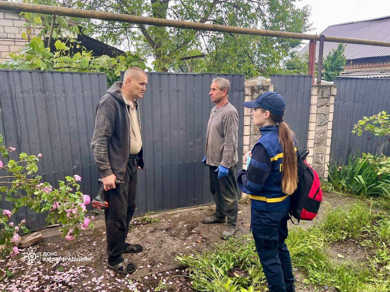 Ворог атакував одне з промислових підприємств Світловодська (ДОПОВНЕНО) Ворог атакував одне з промислових підприємств Світловодська (ДОПОВНЕНО)