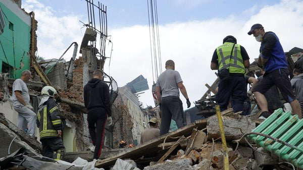 Ворог атакував одне з промислових підприємств Світловодська (ДОПОВНЕНО) Ворог атакував одне з промислових підприємств Світловодська (ДОПОВНЕНО)