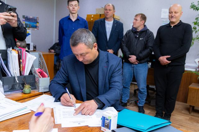 Офіційно: Домбровський — секретар міськради, Маліцького — звільнено Офіційно: Домбровський — секретар міськради, Маліцького — звільнено