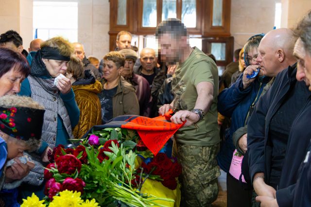 Назавжди 31: Світловодськ попрощався з полеглим захисником України Андрієм Ткаченком Назавжди 31: Світловодськ попрощався з полеглим захисником України Андрієм Ткаченком