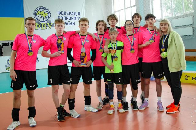 Збірна Кіровоградщини — віцечемпіони України з волейболу серед юнаків Збірна Кіровоградщини — віцечемпіони України з волейболу серед юнаків