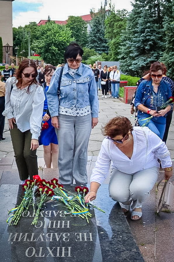 У Світловодську вшанували пам’ять жертв Другої світової війни У Світловодську вшанували пам’ять жертв Другої світової війни