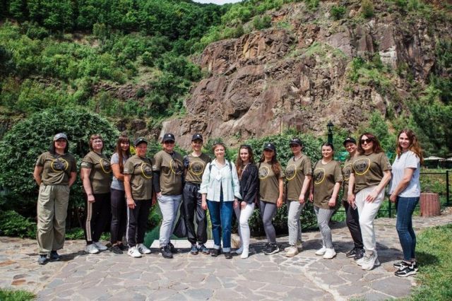 З Україною в серці: міжнародна ініціатива Mountain Seed Foundation для реабілітації українських сімей