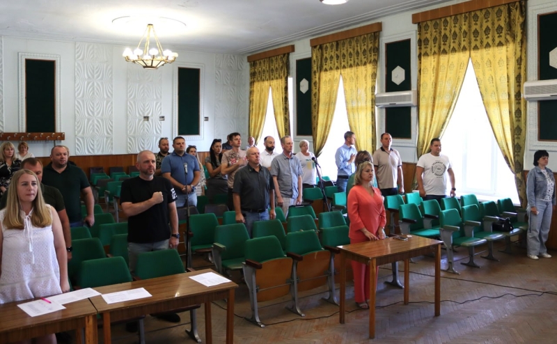 На позачерговій сесії міськради внесли зміни до бюджету та земельних програм На позачерговій сесії міськради внесли зміни до бюджету та земельних програм