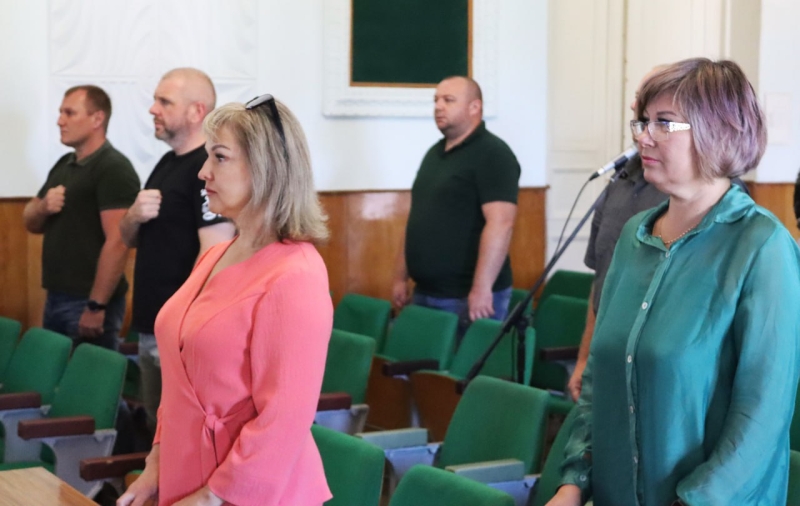 На позачерговій сесії міськради внесли зміни до бюджету та земельних програм На позачерговій сесії міськради внесли зміни до бюджету та земельних програм