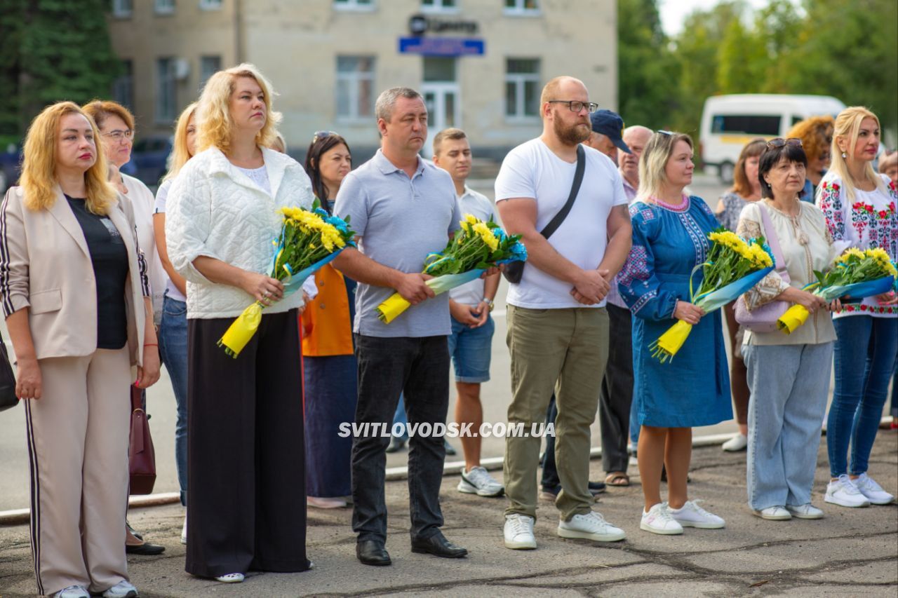У День Незалежності Алея слави у Світловодську доповнилася портретами героїв У День Незалежності Алея слави у Світловодську доповнилася портретами героїв