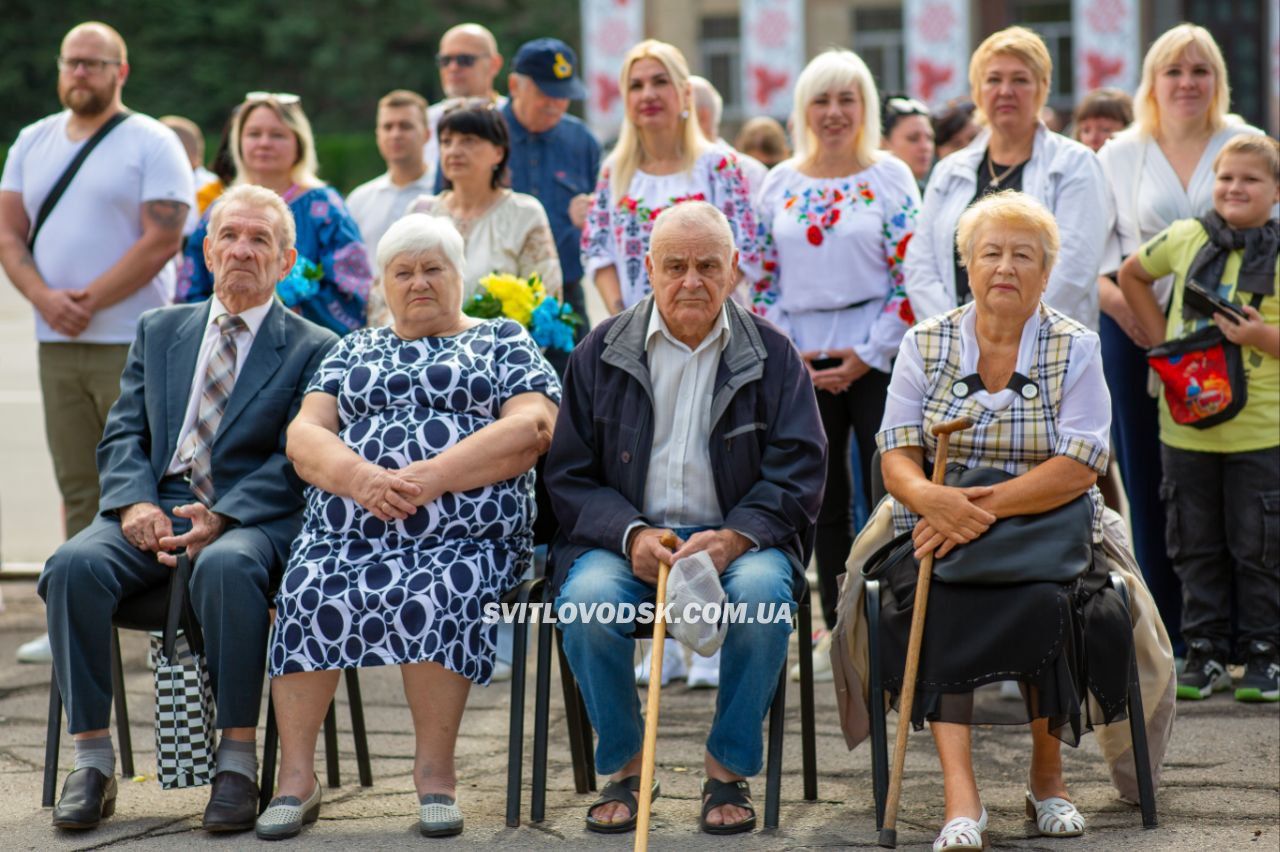 У День Незалежності Алея слави у Світловодську доповнилася портретами героїв У День Незалежності Алея слави у Світловодську доповнилася портретами героїв