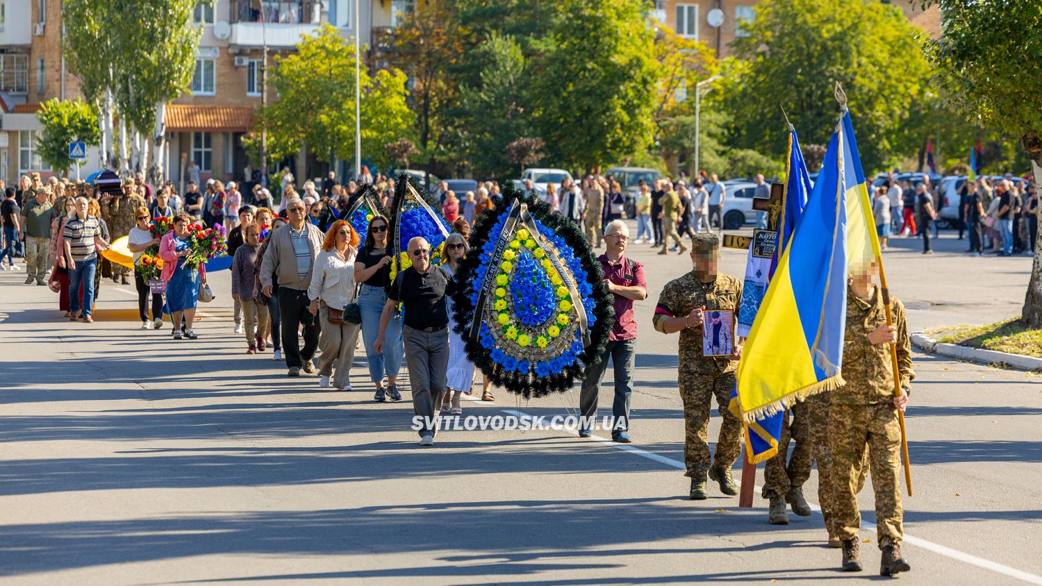 Світловодськ провів в останню путь захисника України Семена Котова Світловодськ провів в останню путь захисника України Семена Котова