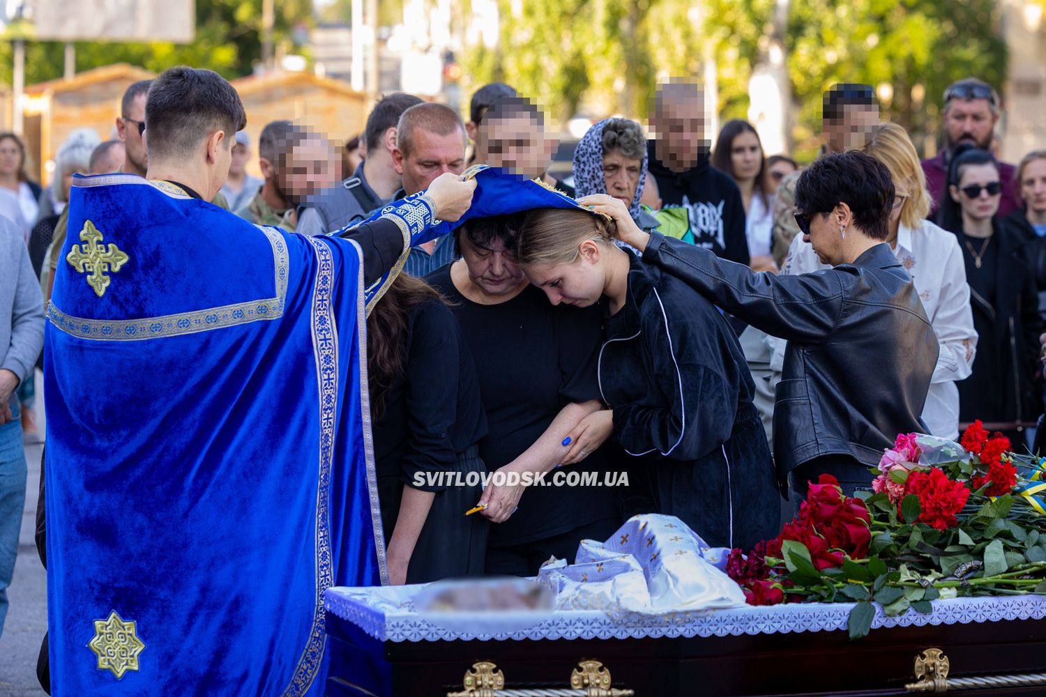 Світловодськ провів в останню путь захисника України Семена Котова Світловодськ провів в останню путь захисника України Семена Котова