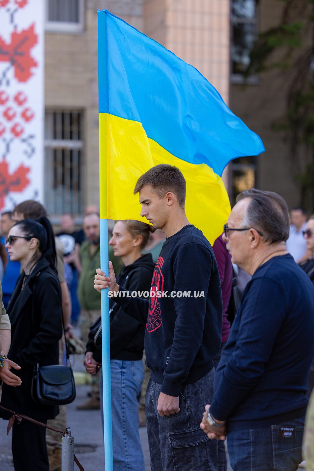 Світловодськ провів в останню путь захисника України Семена Котова Світловодськ провів в останню путь захисника України Семена Котова