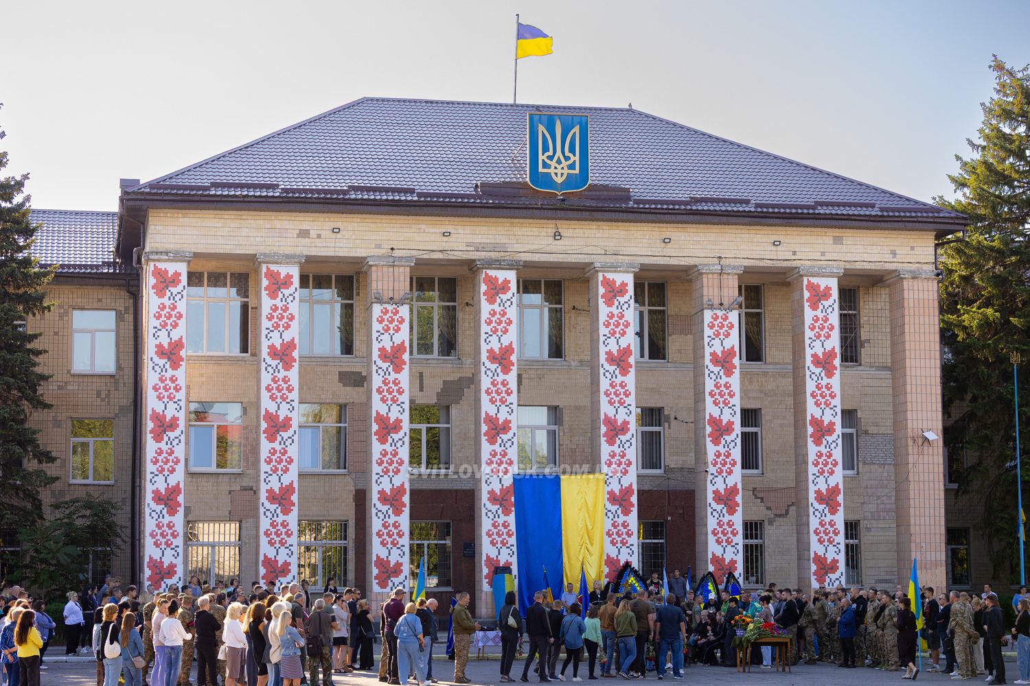 Світловодськ провів в останню путь захисника України Семена Котова Світловодськ провів в останню путь захисника України Семена Котова