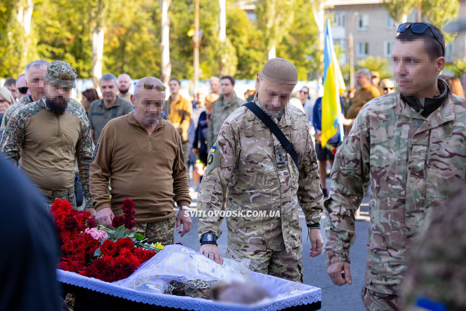 Світловодськ провів в останню путь захисника України Семена Котова Світловодськ провів в останню путь захисника України Семена Котова