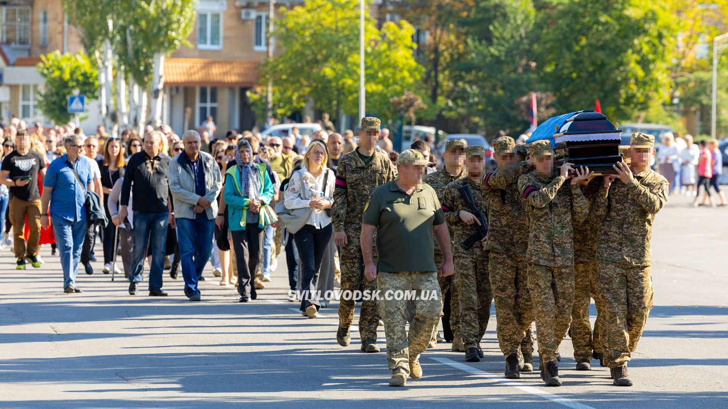Світловодськ провів в останню путь захисника України Семена Котова Світловодськ провів в останню путь захисника України Семена Котова