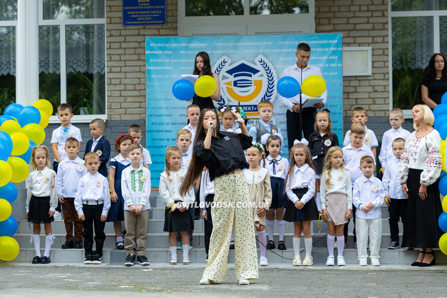 У ліцеї «Інтелект» пролунав перший дзвоник У ліцеї «Інтелект» пролунав перший дзвоник