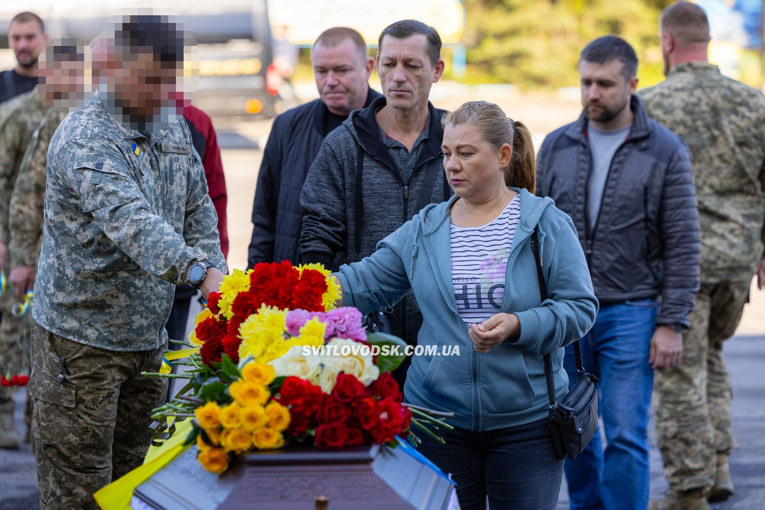 Світловодськ попрощався із 28-річним захисником України Олексієм Гачаном