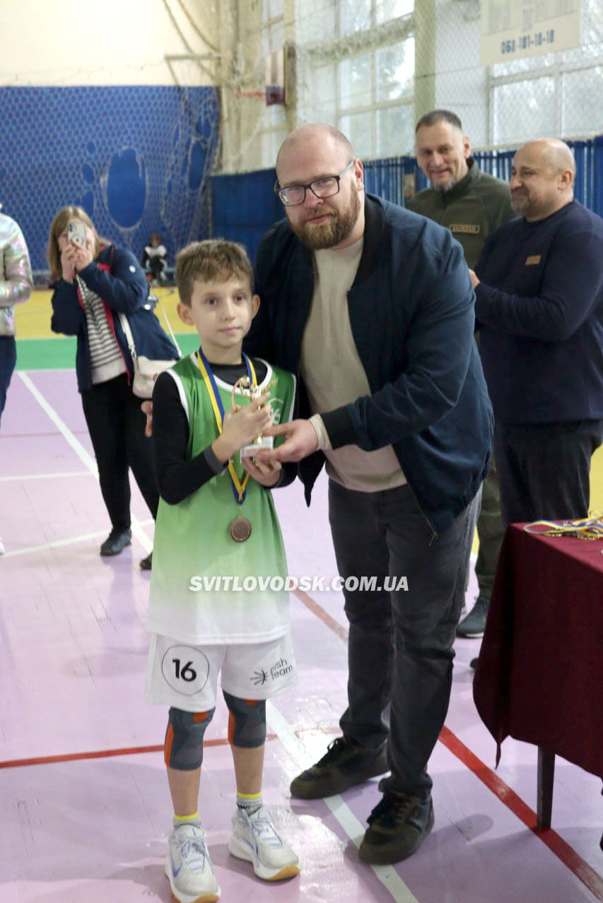 Баскетбольний турнір до Дня військового капелана відбувся у Світловодську Баскетбольний турнір до Дня військового капелана відбувся у Світловодську