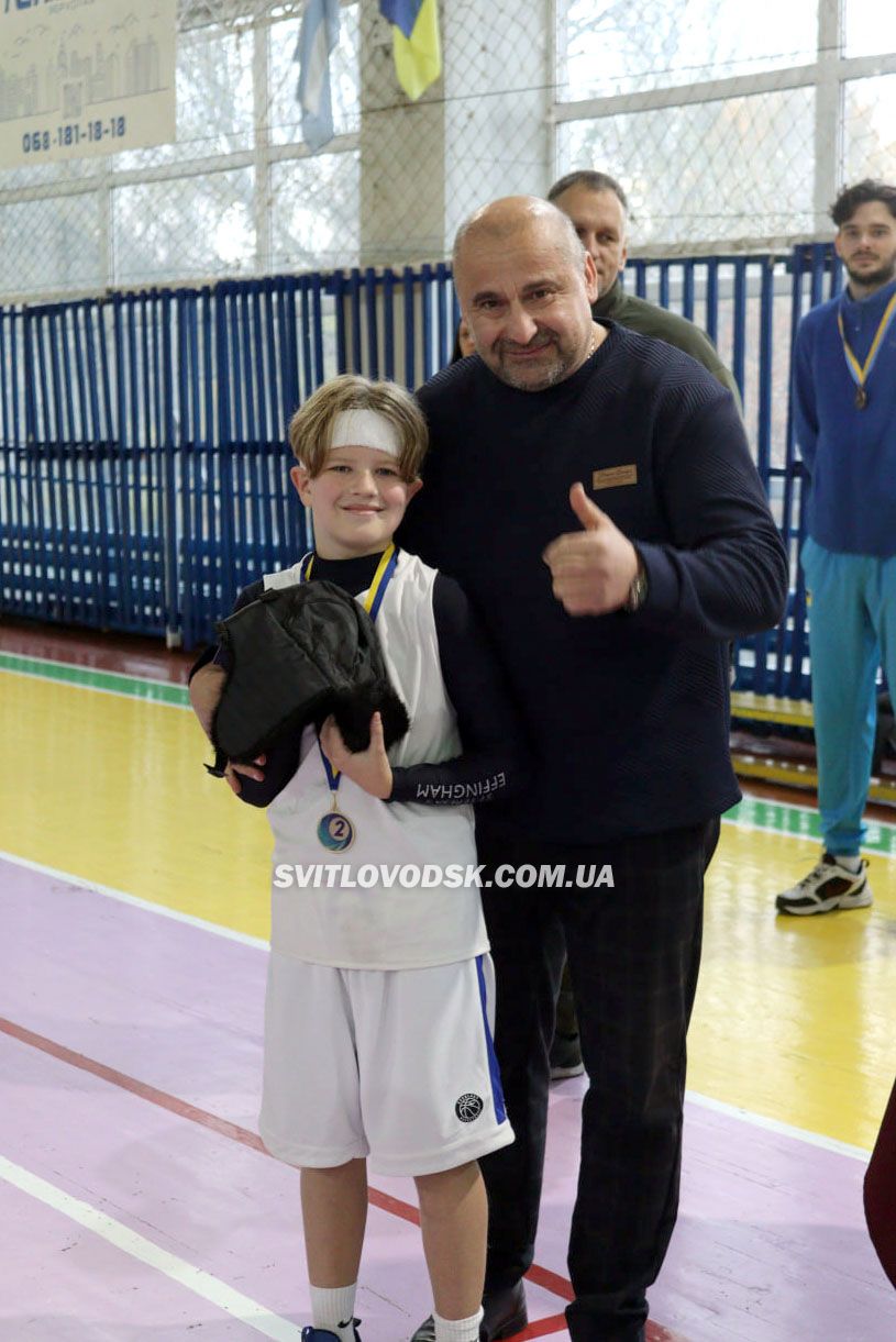 Баскетбольний турнір до Дня військового капелана відбувся у Світловодську Баскетбольний турнір до Дня військового капелана відбувся у Світловодську