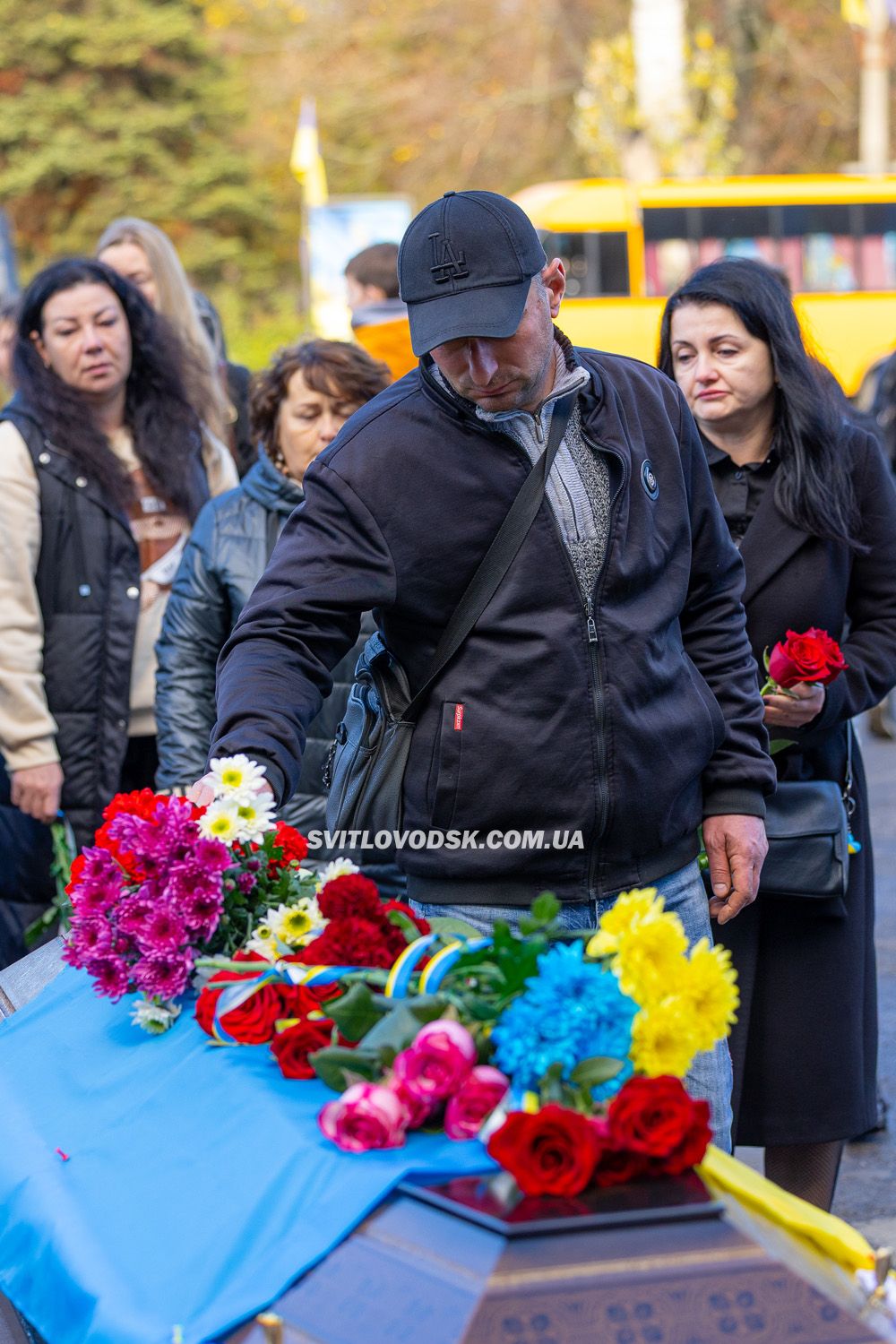 У Світловодську провели в останню путь полеглого воїна Станіслава Гарбу У Світловодську провели в останню путь полеглого воїна Станіслава Гарбу