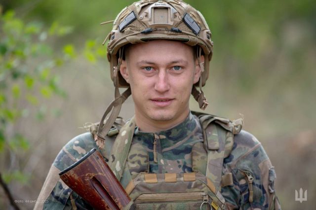 44-та окрема механізована бригада.
