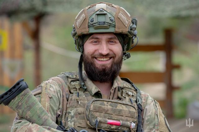 44-та окрема механізована бригада.