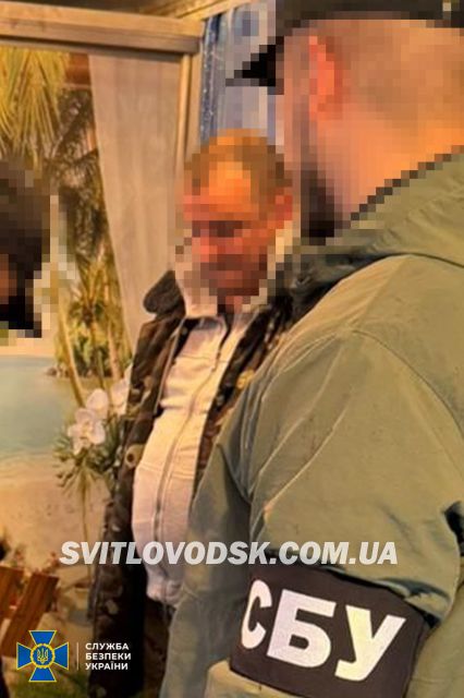 СБУ та Нацполіція заблокували 6 нових «схем для ухилянтів»: серед затриманих – експосадовець Кабміну та керівництво вищих навчальних закладів СБУ та Нацполіція заблокували 6 нових «схем для ухилянтів»: серед затриманих – експосадовець Кабміну та керівництво вищих навчальних закладів