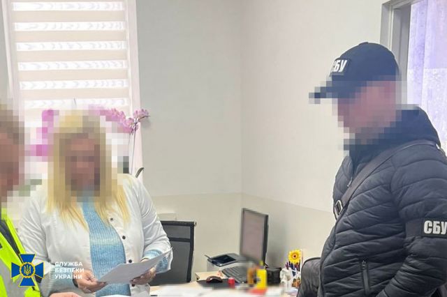 СБУ та Нацполіція заблокували 6 нових «схем для ухилянтів»: серед затриманих – експосадовець Кабміну та керівництво вищих навчальних закладів СБУ та Нацполіція заблокували 6 нових «схем для ухилянтів»: серед затриманих – експосадовець Кабміну та керівництво вищих навчальних закладів