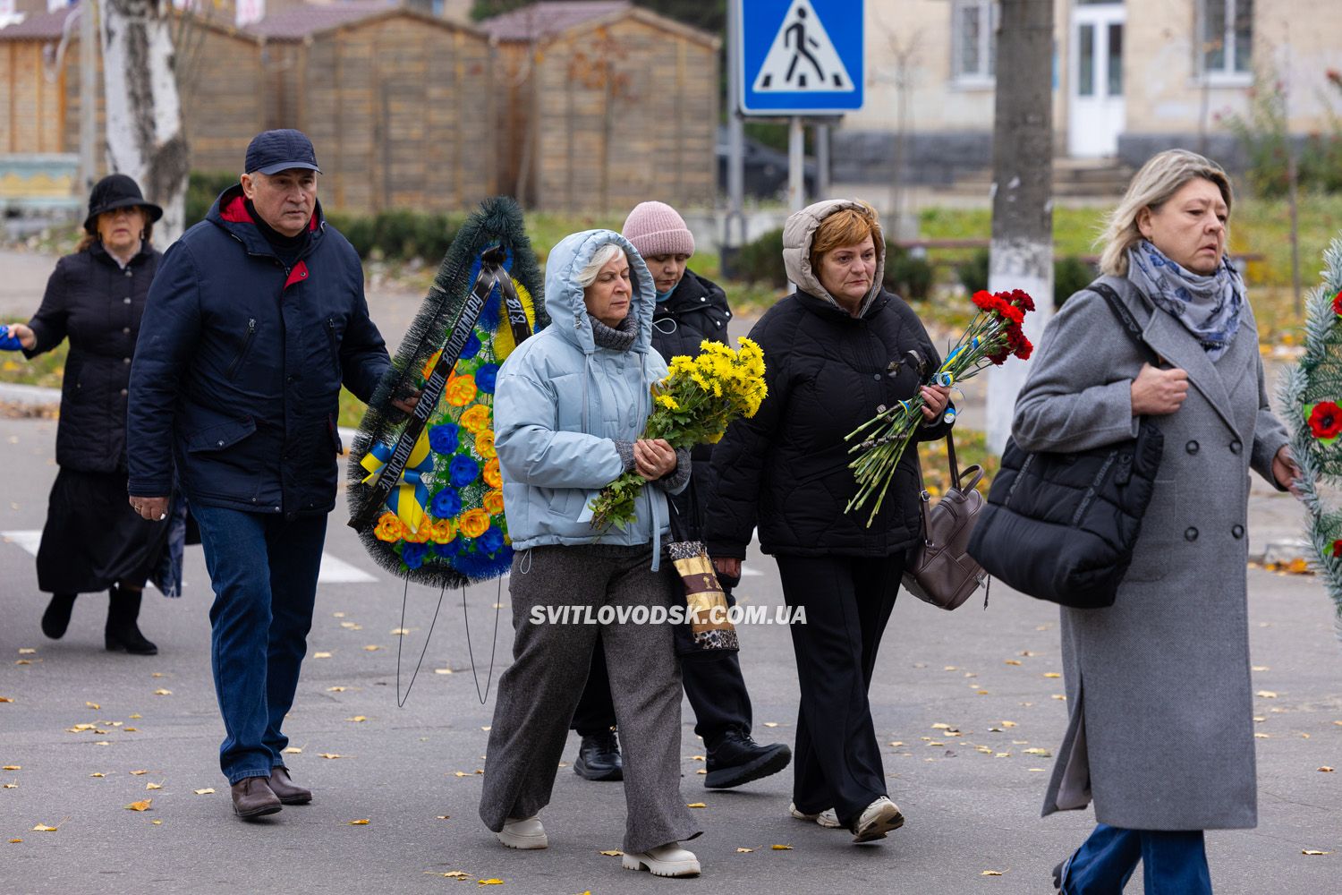 Світловодськ попрощався з полеглим захисником України Володимиром Додиваном Світловодськ попрощався з полеглим захисником України Володимиром Додиваном