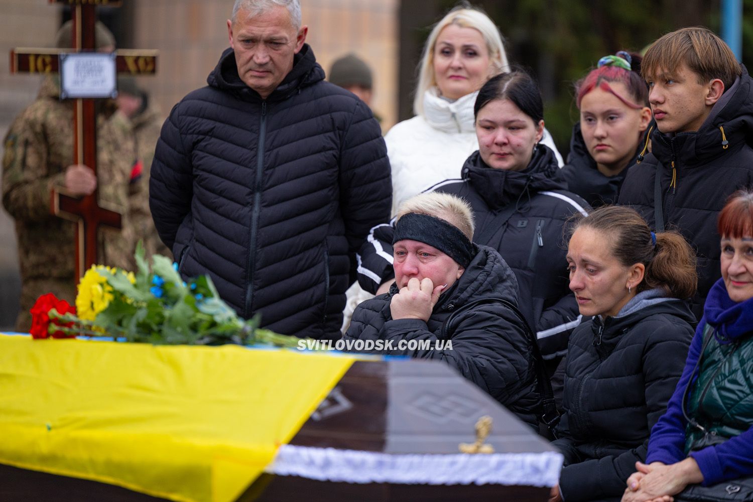 Світловодськ попрощався з полеглим захисником України Володимиром Додиваном Світловодськ попрощався з полеглим захисником України Володимиром Додиваном